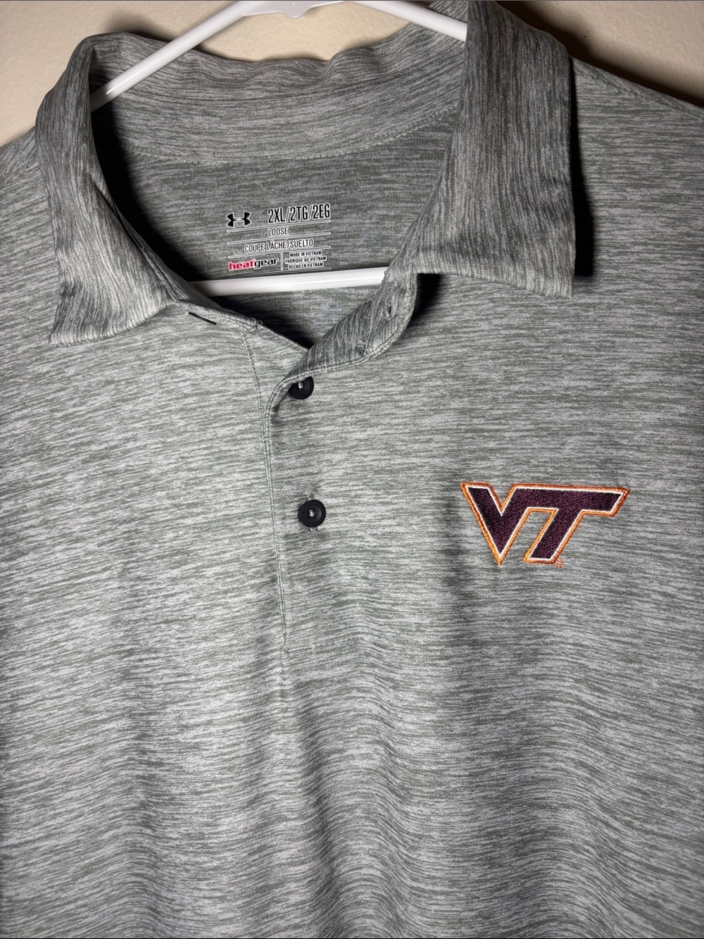 Under Armour Virginia Tech Gray Heather Polo with VT Logo - Picture 3 of 7